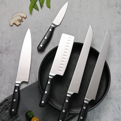 Essential Knives